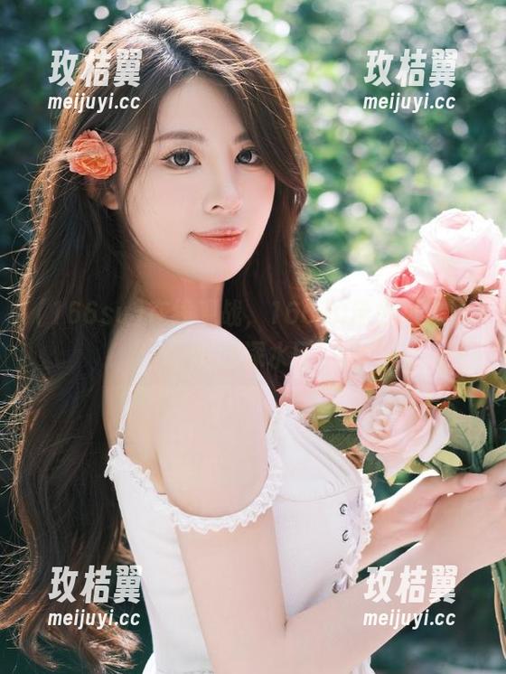 在线观战，166su带你进入黑料的深水区-玫桔翼