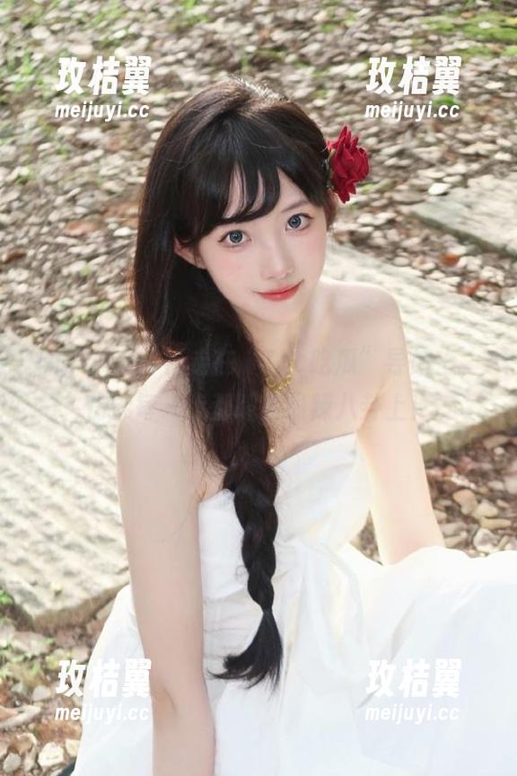 行走在“17c吃瓜”导航上,仿佛每一步都踩在热辣八卦上!-玫桔翼 行走在“17c吃瓜”导航上,仿佛每一步都踩在热辣八卦上!-玫桔翼