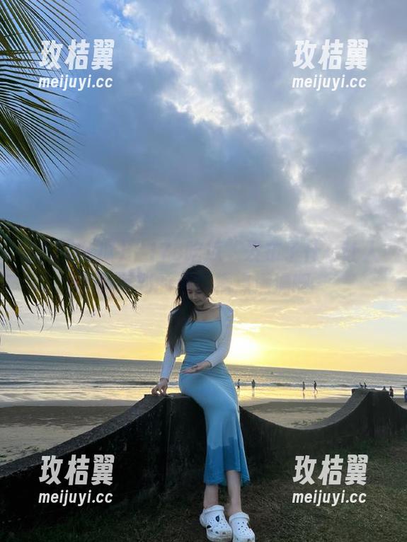 “17c吃瓜”发布了什么让人意想不到的瓜？槽点满满啊～-玫桔翼