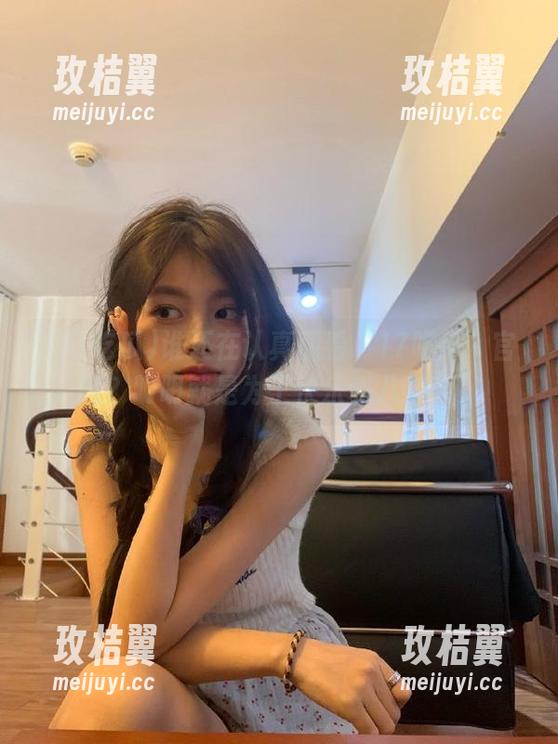 谁还在认真观看“17吃瓜”官网？明明就是为了快乐和八卦啊！-玫桔翼