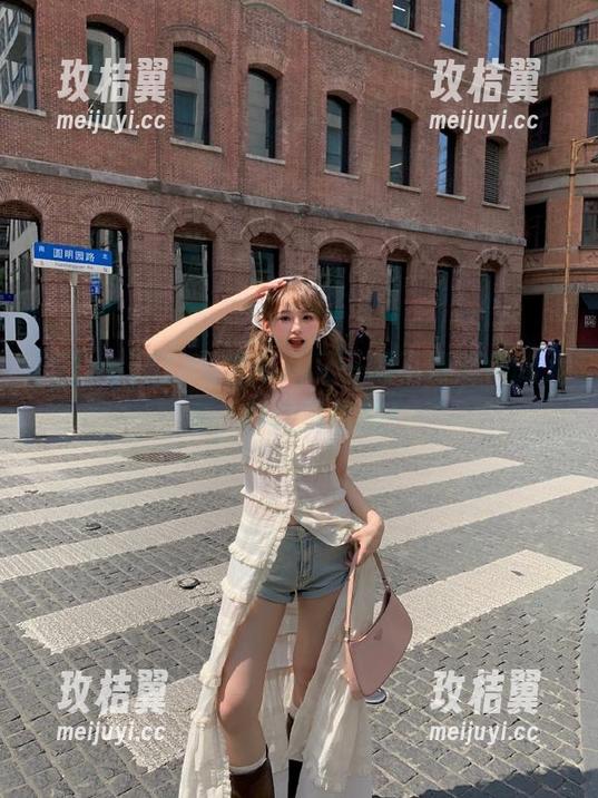 51cg发布:又一颗不好消化的大瓜,口味怪怪的!-玫桔翼 51cg发布:又一颗不好消化的大瓜,口味怪怪的!-玫桔翼