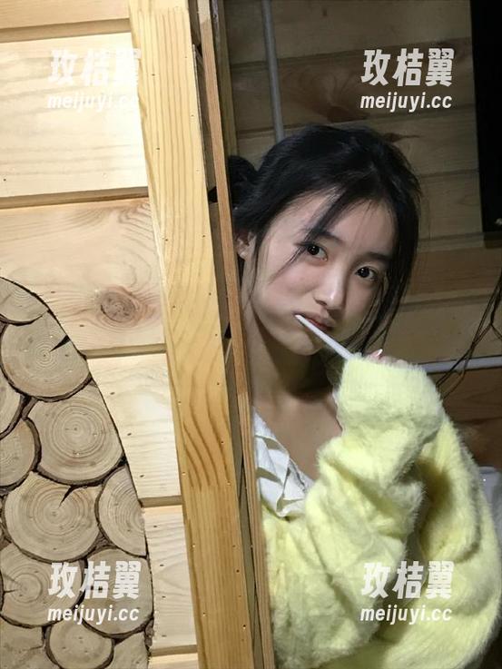 顶着一颗好奇心,我去找“51cg4”网址了,心里默默欢呼-玫桔翼 顶着一颗好奇心,我去找“51cg4”网址了,心里默默欢呼-玫桔翼