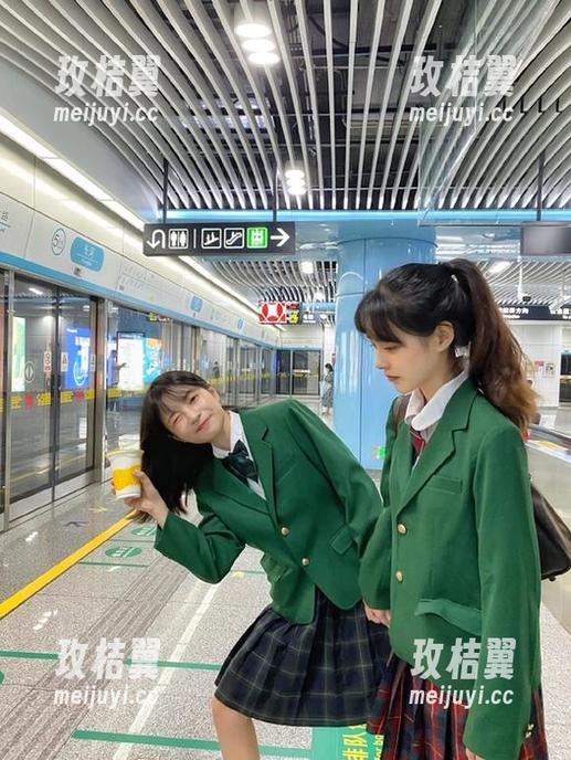 51吃瓜直达最新狂潮,让我肆无忌惮的吃瓜吧!-玫桔翼 51吃瓜直达最新狂潮,让我肆无忌惮的吃瓜吧!-玫桔翼