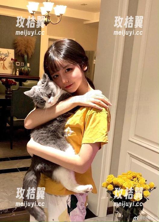 苹果版万里长征黑料不打烊668.su,发掘瓜皮的艺术,谁还在追偶像呢?-玫桔翼 苹果版万里长征黑料不打烊668.su,发掘瓜皮的艺术,谁还在追偶像呢?-玫桔翼