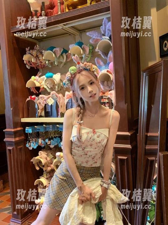 给我来一打718娱乐的资源,瓜我也能吃得很开心!-玫桔翼 给我来一打718娱乐的资源,瓜我也能吃得很开心!-玫桔翼