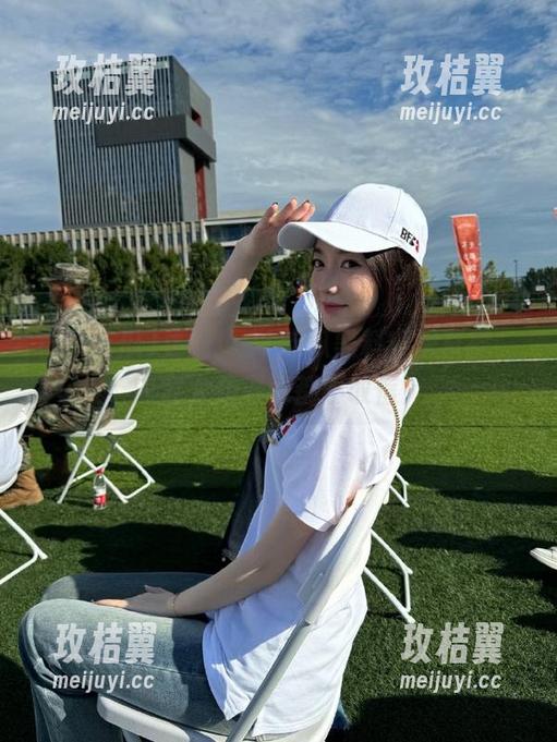更新!91吃瓜黑料实况直播,内容太劲爆我都不敢信!-玫桔翼 更新!91吃瓜黑料实况直播,内容太劲爆我都不敢信!-玫桔翼