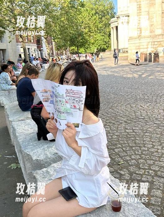 每次看到heiliao.su的链接,心里都有种小雀跃,不知道为何。-玫桔翼 每次看到heiliao.su的链接,心里都有种小雀跃,不知道为何。-玫桔翼