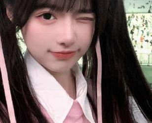 每天一键“www.吃瓜”链接，我连午饭都没法吃专心。
