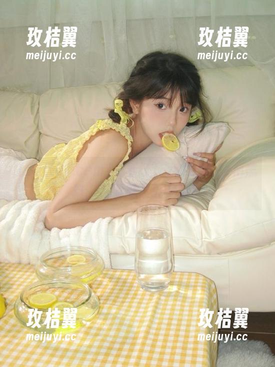 更新了!zztt87.ccm黑料,这波瓜又酸又甜!-玫桔翼 更新了!zztt87.ccm黑料,这波瓜又酸又甜!-玫桔翼