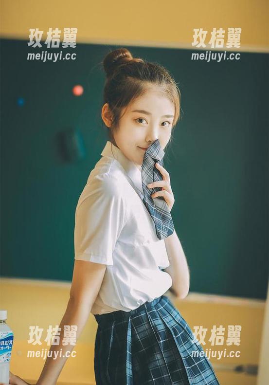 五一吃瓜人的心情:每一口瓜都是对今日大瓜的期待,快来分享你的感受吧!-玫桔翼 五一吃瓜人的心情:每一口瓜都是对今日大瓜的期待,快来分享你的感受吧!-玫桔翼