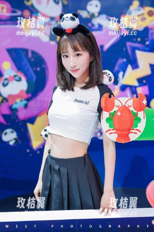 感谢五一吃瓜app,指定的免费版,简直让我重回了低配时代,回忆满满啊!-玫桔翼 感谢五一吃瓜app,指定的免费版,简直让我重回了低配时代,回忆满满啊!-玫桔翼