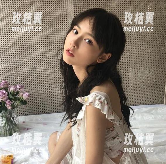 苹果味的吃瓜,免费吃瓜网苹果版的神秘魅力!-玫桔翼 苹果味的吃瓜,免费吃瓜网苹果版的神秘魅力!-玫桔翼