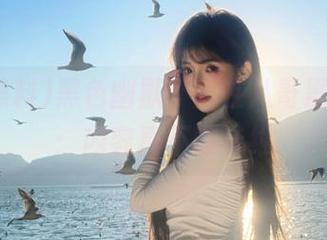 黑色幽默，尽在八哥黑料app：内容真不敢恭维