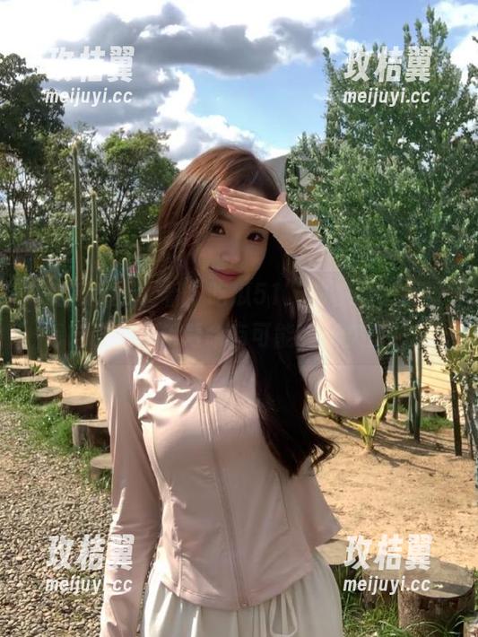 看着“吃瓜51”的视频,我觉得自己的快乐寿命有可能会永久延长!-玫桔翼 看着“吃瓜51”的视频,我觉得自己的快乐寿命有可能会永久延长!-玫桔翼