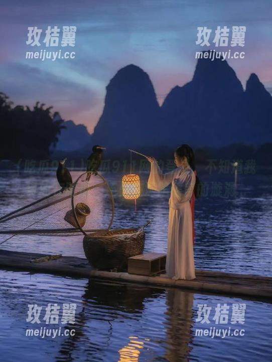 吃瓜911网的登录，不知道我真的在吃瓜，还是在深陷谣言的漩涡...-玫桔翼