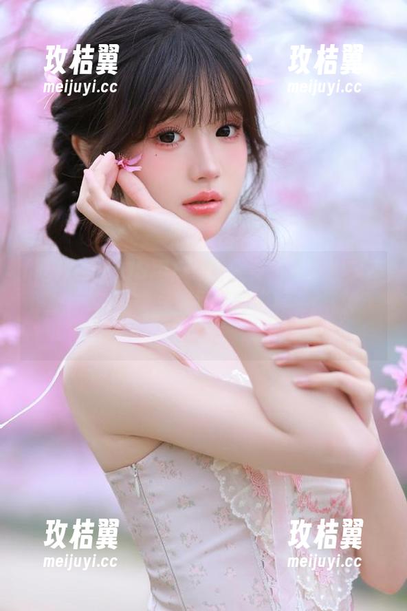 iOS用户每日大赛：生活趣事不停歇，吃瓜91足球场上的“真·元气弹”！-玫桔翼