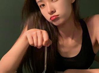 www.吃瓜瓜.com的导航就像人群中的一股暖流，让你的每个吃瓜时刻都秒爽！