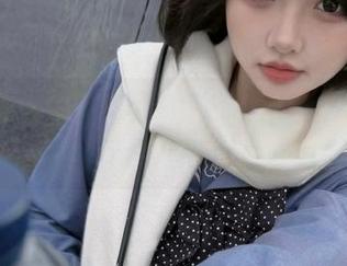 无聊的时候，记得把www.吃瓜瓜.com搬到你的小板凳上！