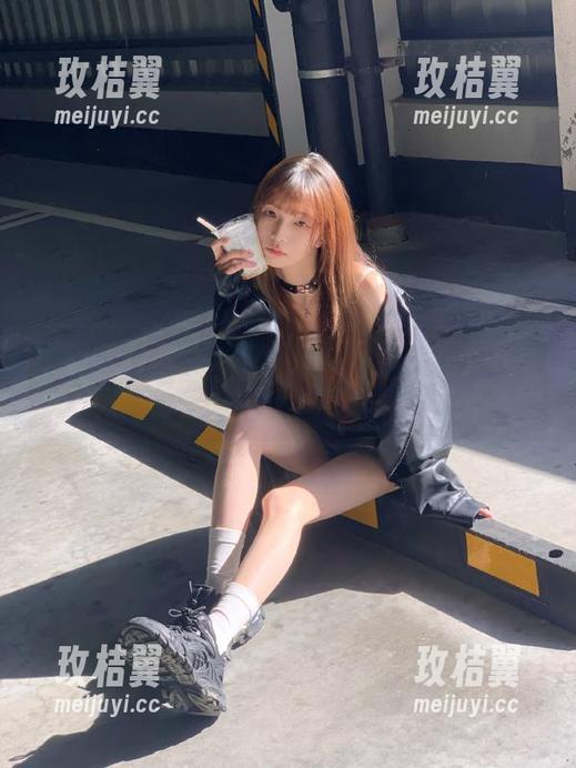 还是得看吃瓜网导航,不下载可得亲自去问小道消息。-玫桔翼 还是得看吃瓜网导航,不下载可得亲自去问小道消息。-玫桔翼