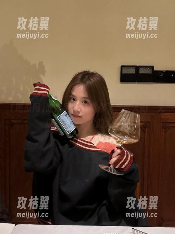 吃瓜网app带你飞,今天的“大瓜”不是一般的大哦!-玫桔翼 吃瓜网app带你飞,今天的“大瓜”不是一般的大哦!-玫桔翼