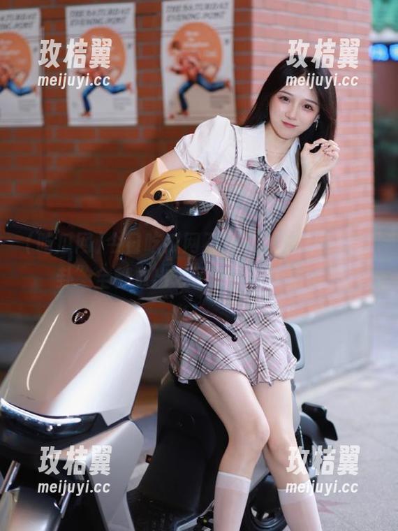 今日吃瓜网不藏私,把“热辣八卦”全都放出来了,完全免费哦!-玫桔翼 今日吃瓜网不藏私,把“热辣八卦”全都放出来了,完全免费哦!-玫桔翼