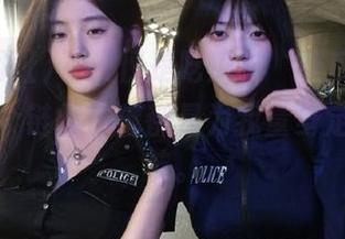 不仅仅是吃瓜，‘吃瓜网址’里的每个链接仿佛都是为我量身定做的情节。