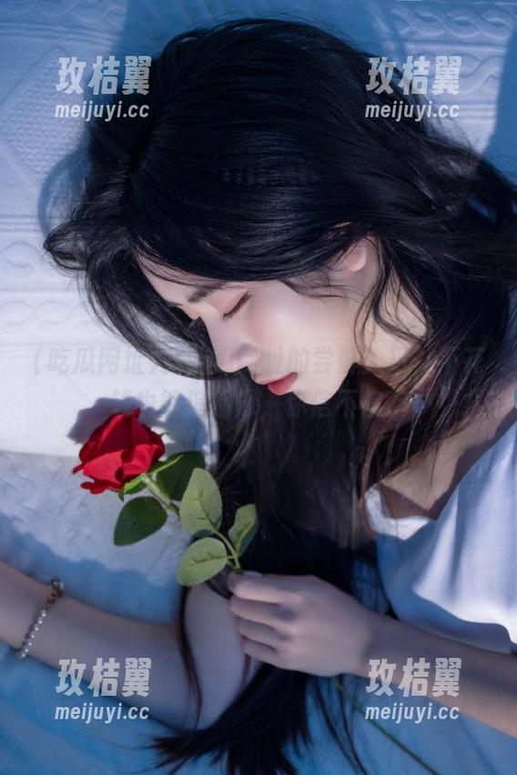 找吃瓜网址的尝鲜入口，不花钱也能追偶像，你信不信？-玫桔翼