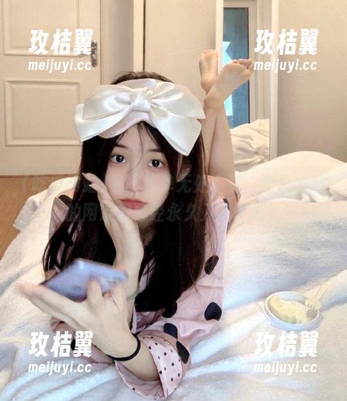 热搜榜单无处不在，吃瓜网站的网友们已经永久入坑了吧？-玫桔翼