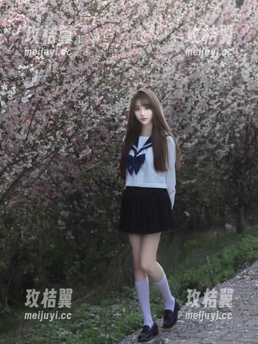 吾爱吃瓜911App，让我每次都想默默附和…你说的都对，只是我就是吃瓜而已。-玫桔翼