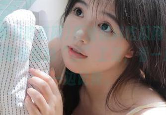 吾爱黑料吃瓜网更新：今夜就等着你的“黑”工资，看一边吃瓜一边记账。