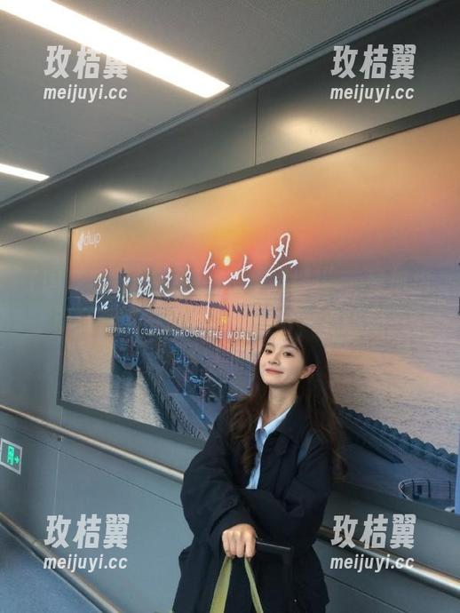 在线逛“国产黑料”，导航指引我到了一堆槽点，哈哈，有意思！-玫桔翼