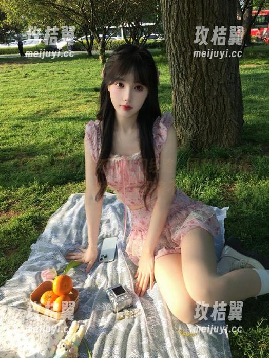 联系上热门线路,国产黑料在线的奇遇让人忍俊不禁!-玫桔翼 联系上热门线路,国产黑料在线的奇遇让人忍俊不禁!-玫桔翼