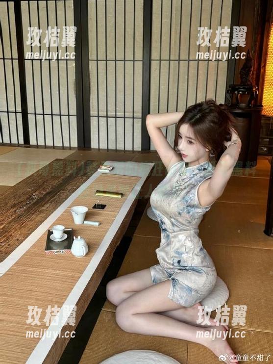 登录后的疯狂时刻，扒哥黑料视频果然让人意外！-玫桔翼