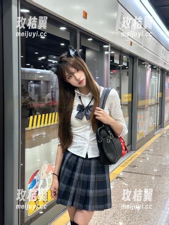 点击链接,送你直达明星黑料网站,痛快!就像风的速度!-玫桔翼 点击链接,送你直达明星黑料网站,痛快!就像风的速度!-玫桔翼
