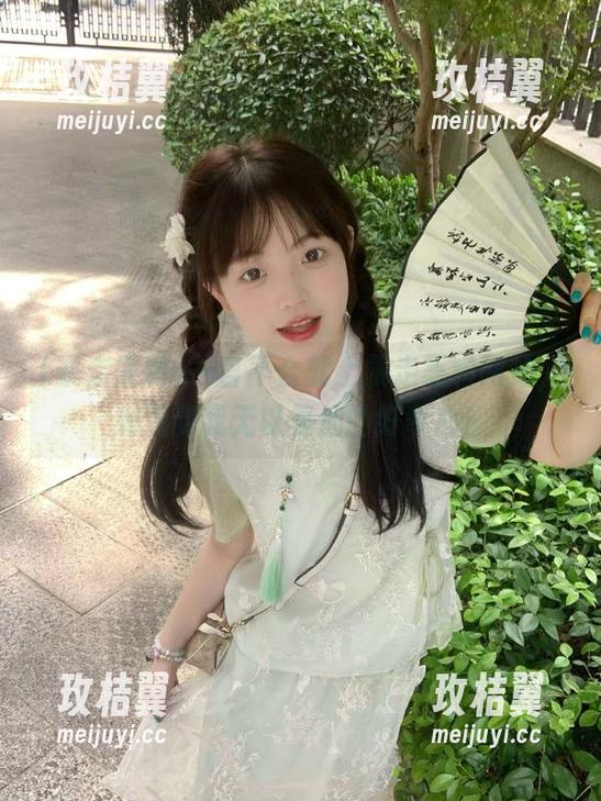 一言不合就上暴走黑料网站,刺激到我无以复加的好奇心!-玫桔翼 一言不合就上暴走黑料网站,刺激到我无以复加的好奇心!-玫桔翼