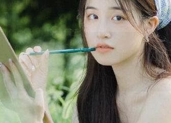 看“爱吃瓜app”里的网红明星，多少个崩塌瞬间都活该被吃了？