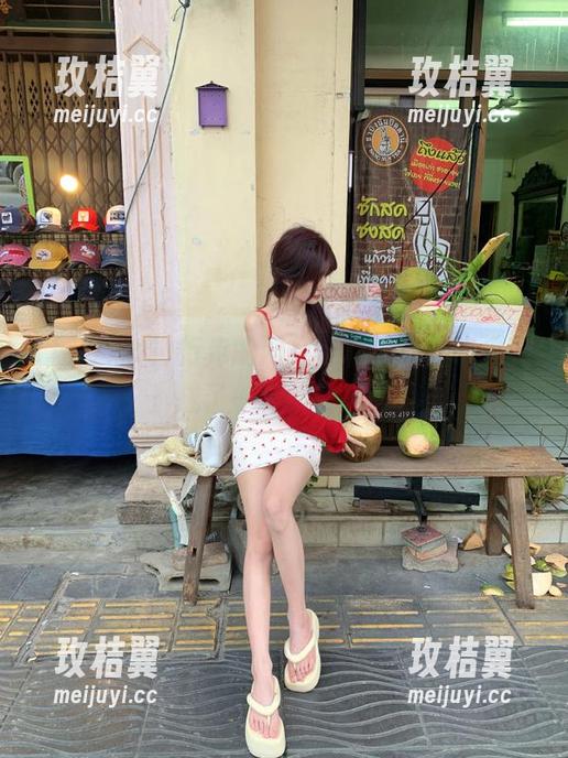 行走的网红黑料入口,吃瓜变成了一种新的风尚-玫桔翼 行走的网红黑料入口,吃瓜变成了一种新的风尚-玫桔翼
