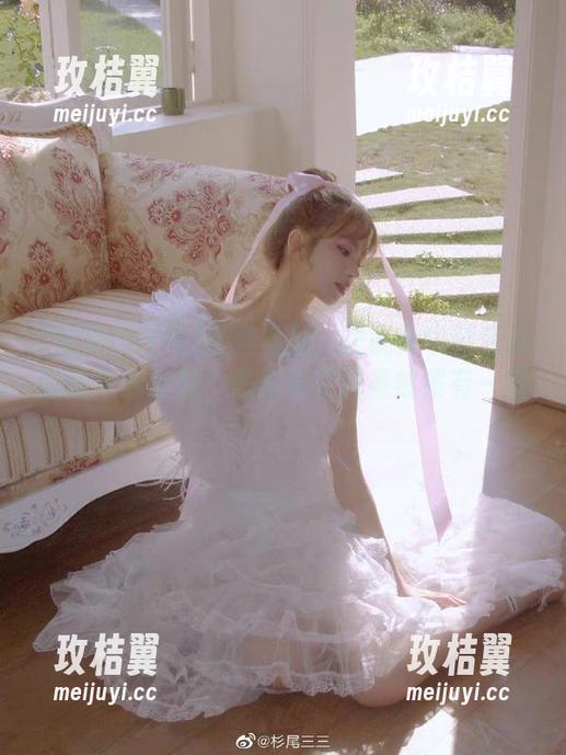 经典视频：正能量也能变成黑暗中的幽默，黑料不打烊果然很有一套。-玫桔翼