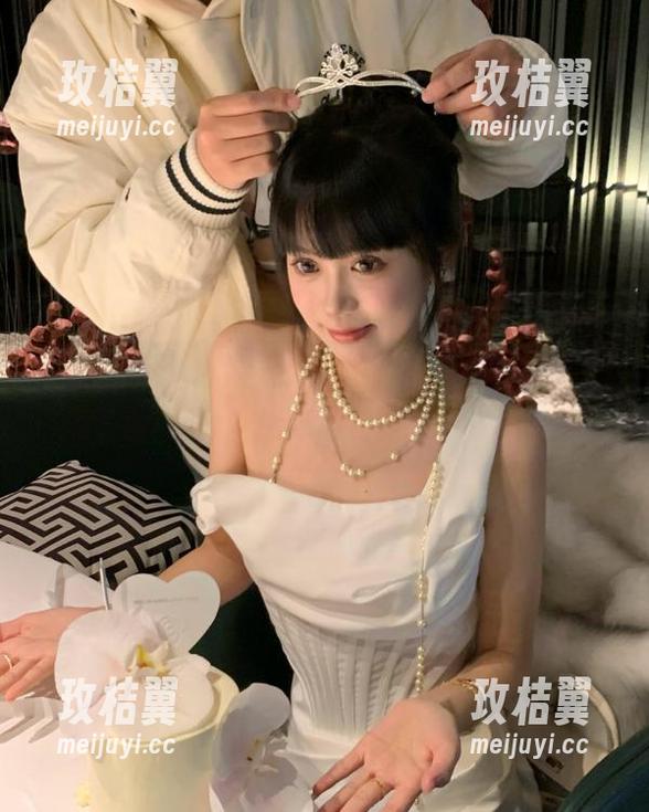 别犹豫了,黑料不打烊网页版下载一键打发无聊,跟平淡说拜拜!-玫桔翼 别犹豫了,黑料不打烊网页版下载一键打发无聊,跟平淡说拜拜!-玫桔翼