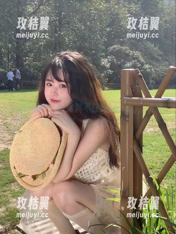 黑料不打烊suxgg,资源就像月饼,吃了停不下!-玫桔翼 黑料不打烊suxgg,资源就像月饼,吃了停不下!-玫桔翼