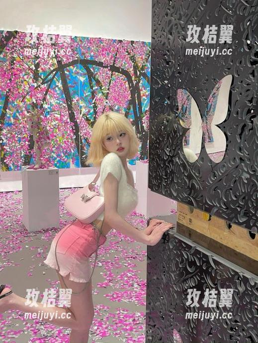 先闪开!黑料不打烊tttzzz发布黑帽门的内幕,别说我没提醒你!-玫桔翼 先闪开!黑料不打烊tttzzz发布黑帽门的内幕,别说我没提醒你!-玫桔翼