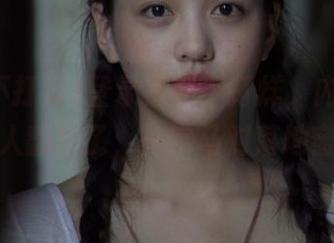 登录黑料不打烊，内部消息：又有人翻车了，一字马对落地窗开战。