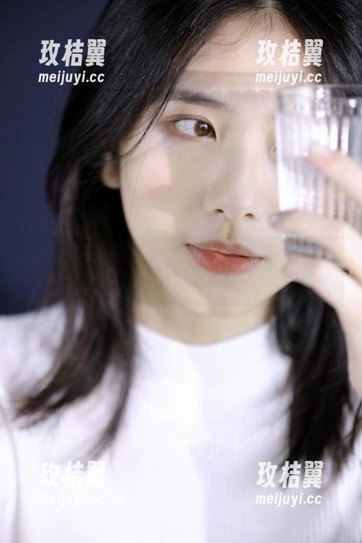 别问我链接从哪来,黑料不打烊下载就对了!-玫桔翼 别问我链接从哪来,黑料不打烊下载就对了!-玫桔翼