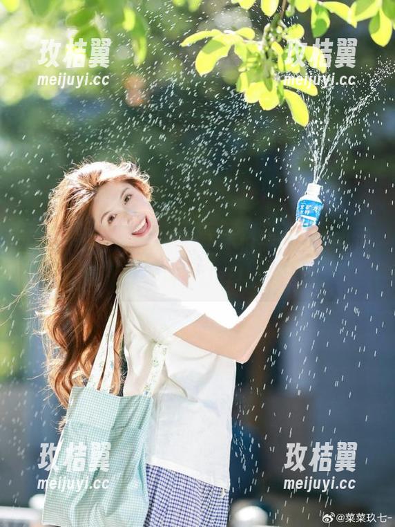 回家路上不怕摔,分享一波黑料不打烊!-玫桔翼 回家路上不怕摔,分享一波黑料不打烊!-玫桔翼