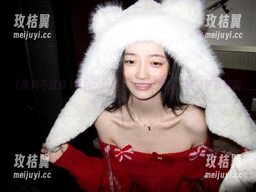 黑料不打烊，从不封地址，群里更新赛跑中，不怕你消失！-玫桔翼