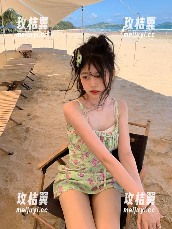 直达黑料传送门，每个瓜都能撑破你的想象力。-玫桔翼