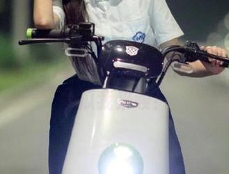拿着黑料吃料网导航，今天的瓜我来领！