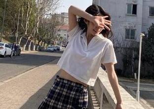 无意间刷到黑料吃瓜网的视频，那反差让我不仅心塞，还开始思索人生…嘤嘤嘤。