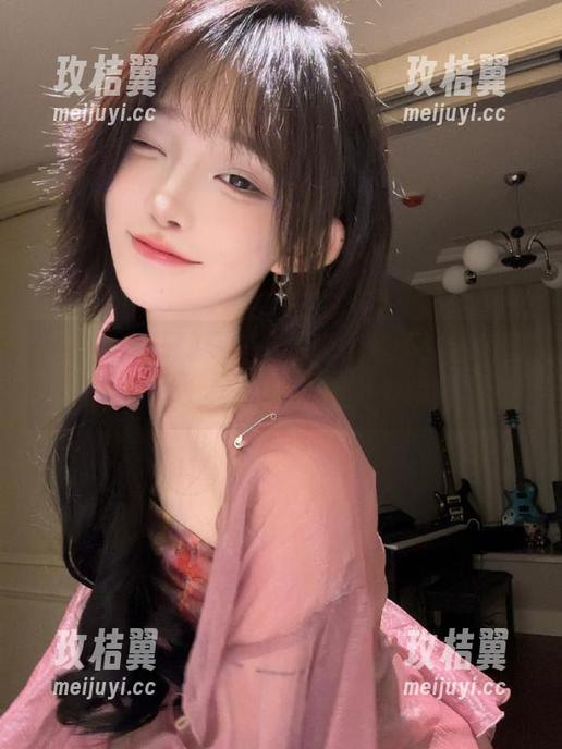 黑料吃瓜网,想不到链接里有那么多小反差和正能量的瞬间。-玫桔翼 黑料吃瓜网,想不到链接里有那么多小反差和正能量的瞬间。-玫桔翼
