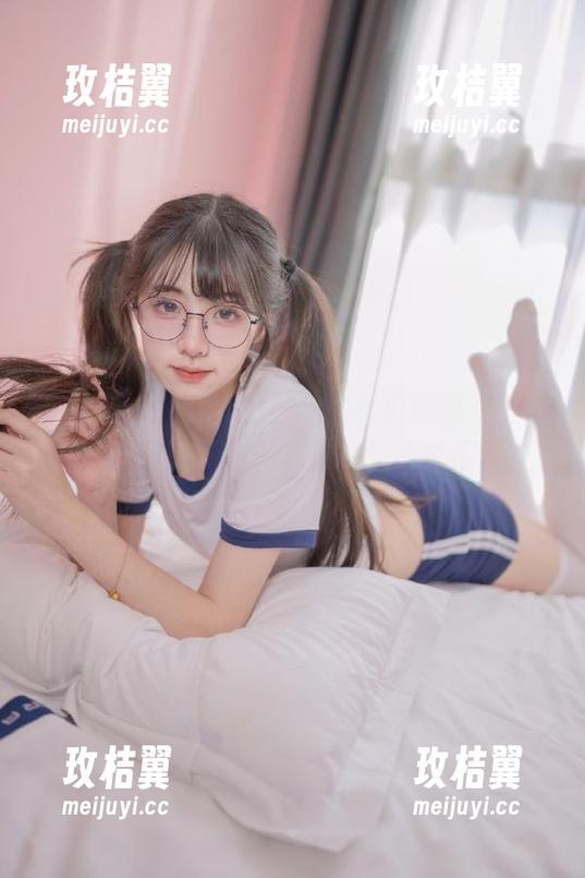 哇靠！黑料吃瓜网苹果版反差正能量满分，网友们怎么还能这样？-玫桔翼